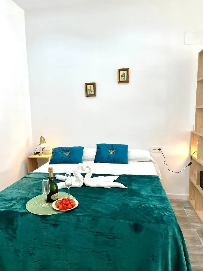 Estudio Jacaranda Marina contacts